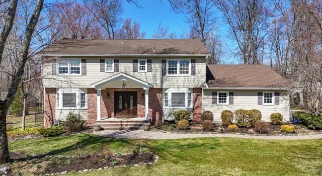 Photo of 12 Flanders Dr, Montville Twp., NJ 07058-9422