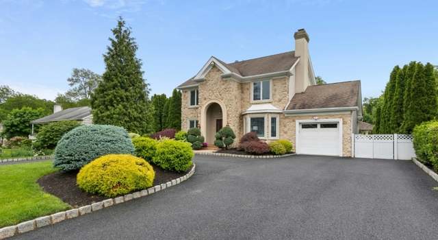 Photo of 11 Putnam Ave, Berkeley Heights Twp., NJ 07922-1514