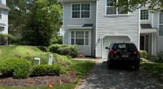 Photo of 21 Winding Brook Rd, Hamburg, NJ 07419-1027