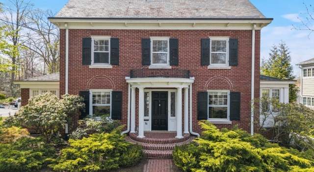 Photo of 70 Fairmount Ave, Chatham Boro, NJ 07928-2313