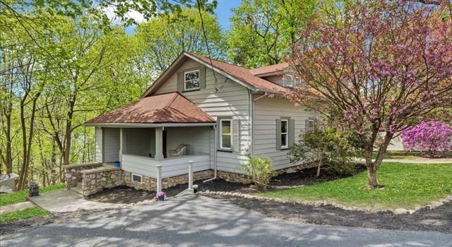 Photo of 21 Highland Ave, Stanhope Boro, NJ 07874-2826
