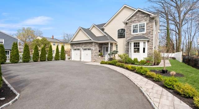 Photo of 53 Fairway St, Bloomfield Twp., NJ 07003-5515
