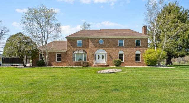 Photo of 581 Montgomery Rd, Hillsborough Twp., NJ 08844-3212