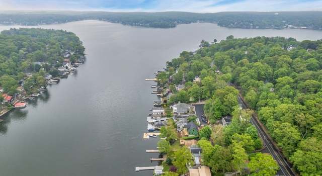 Photo of 413B Lakeside Blvd, Hopatcong Boro, NJ 07843-1621