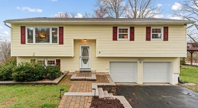 Photo of 22 Mountain Heights Dr, Byram Twp., NJ 07871-2835