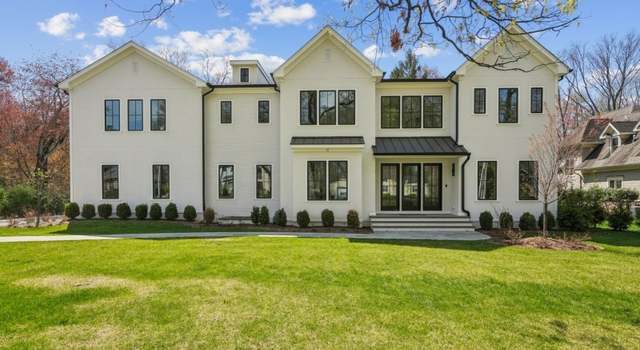 Photo of 11 Addison Dr, Millburn Twp., NJ 07078-1807