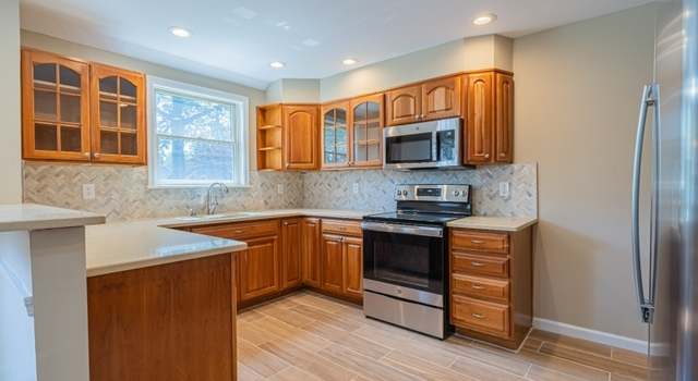 Photo of 117 Meadowbrook Rd, North Plainfield Boro, NJ 07062-2331