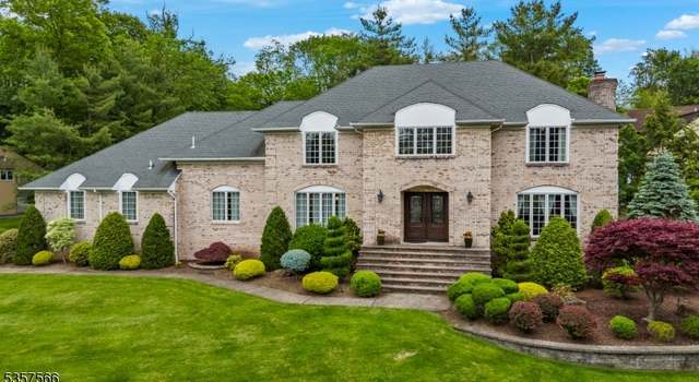 Photo of 9 Doremus Dr, Montville Twp., NJ 07082-1530
