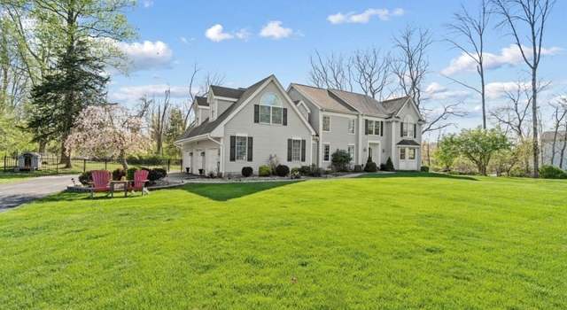 Photo of 14 Timberline Dr, Sparta Twp., NJ 07871-1531