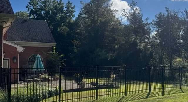 Photo of 122 Janelle Ct, Bedminster Twp., NJ 07921-2899