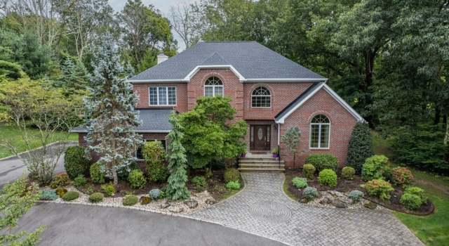 Photo of 7 Evergreen Ct, Montville Twp., NJ 07082-1459