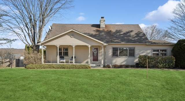 Photo of 9 Highview Dr, Vernon Twp., NJ 07460-1506