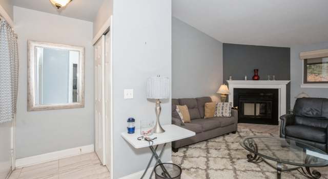 Photo of 4 Glenside Dr, Clinton Twp., NJ 08801-1511