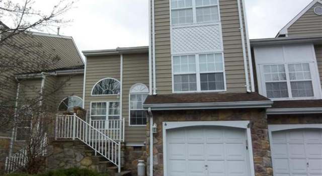 Photo of 4 STONEHEDGE Rd, Long Hill Twp., NJ 07946-1613