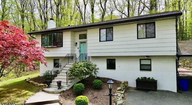 Photo of 6 Zeek Rd, Denville Twp., NJ 07950-1116