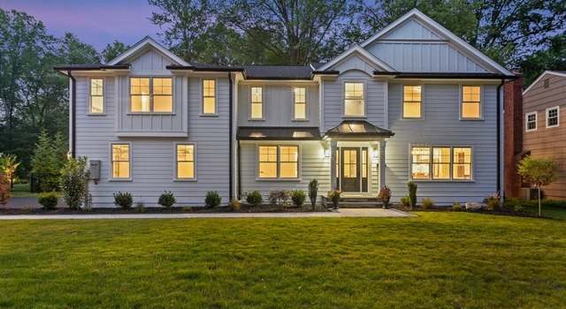 Photo of 40 Sherbrooke Dr, Florham Park Boro, NJ 07932-2816