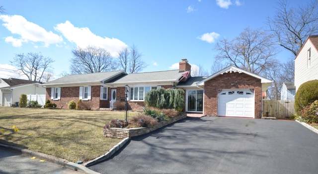 Photo of 108 Rudolph Ave, Rahway City, NJ 07065-1518