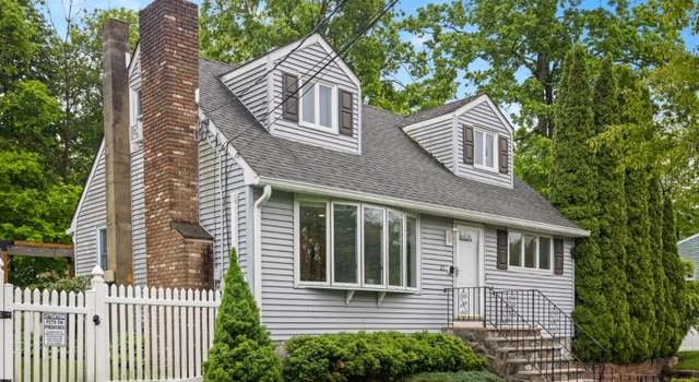 Photo of 27 Jefferson Ter, Ogdensburg Boro, NJ 07439-1032