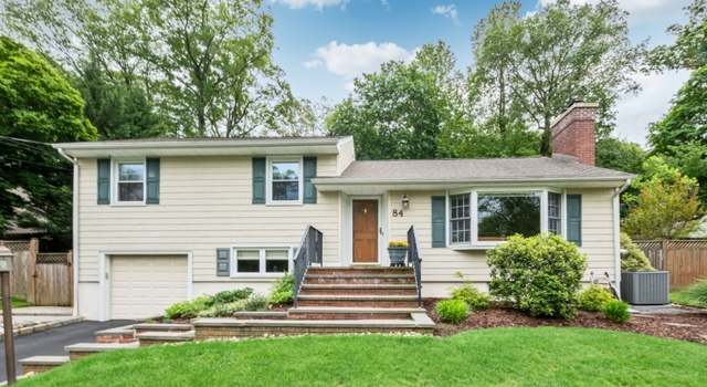 Photo of 84 Burnham Pkwy, Morristown, NJ 07960-5033