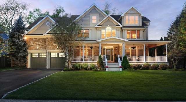 Photo of 309 Woods End Rd, Westfield Town, NJ 07090-2907