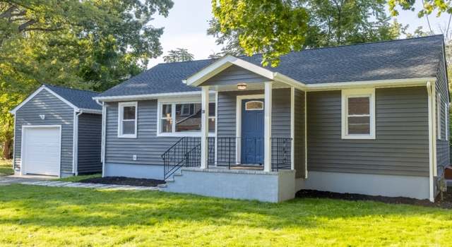Photo of 30 Oakhurst Ln, Wharton, NJ 07885-2306