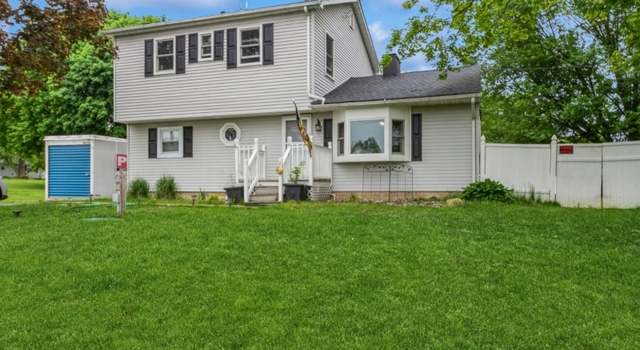 Photo of 8 Mill Brook Rd, Franklin Twp., NJ 07882-3577