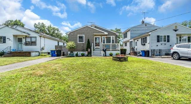 Photo of 85 Catherine St, South Bound Brook, NJ 08880-1314