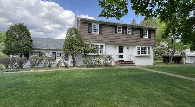 Photo of 7 Fairhaven Dr, Parsippany-troy Hills Twp., NJ 07950-3116
