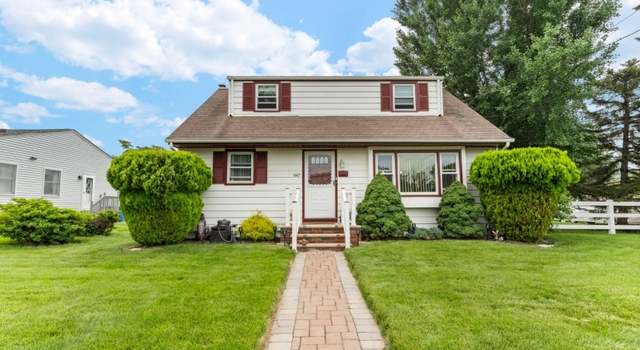 Photo of 947 Boesel Ave, Manville Boro, NJ 08835-2420