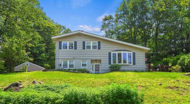 Photo of 15 Mountain Ter, Stanhope Boro, NJ 07874-2823