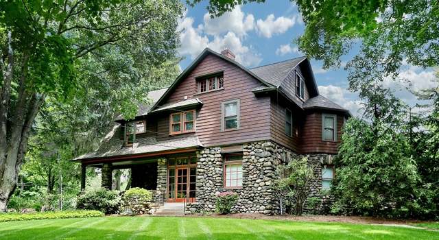 Photo of 54 E ALLENDALE Ave, Allendale, NJ 07401-2015