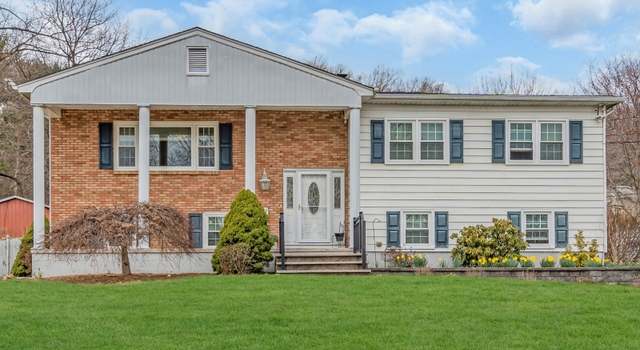 Photo of 5 Edgemere Ter, Washington Twp., NJ 07882-4131