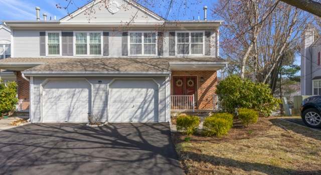 Photo of 34 Hickory Way, Mount Arlington Boro, NJ 07856-1368