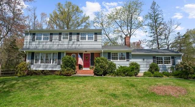 Photo of 2 Wedgewood Dr, Bernards Twp., NJ 07920-2658