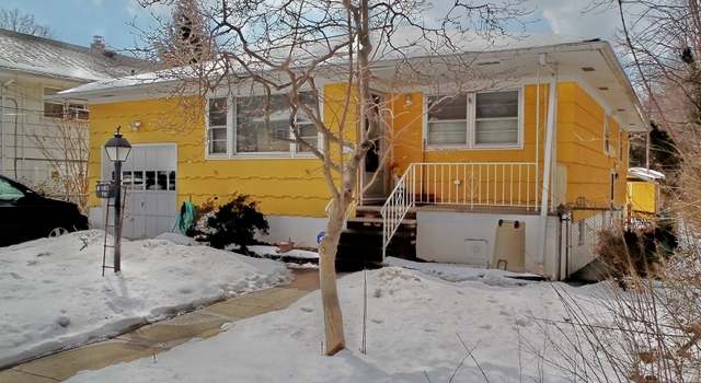 Photo of 704 Linden Ave, Rahway City, NJ 07065-3625