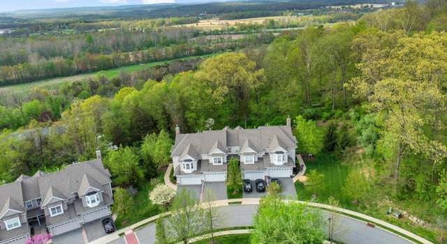 Photo of 99 Indigo Rd, Hackettstown, NJ 07840-4540