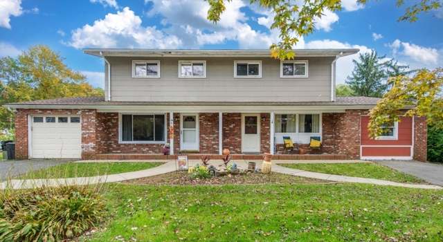 Photo of 2 Oak Rd, Jefferson Twp., NJ 07849-4300