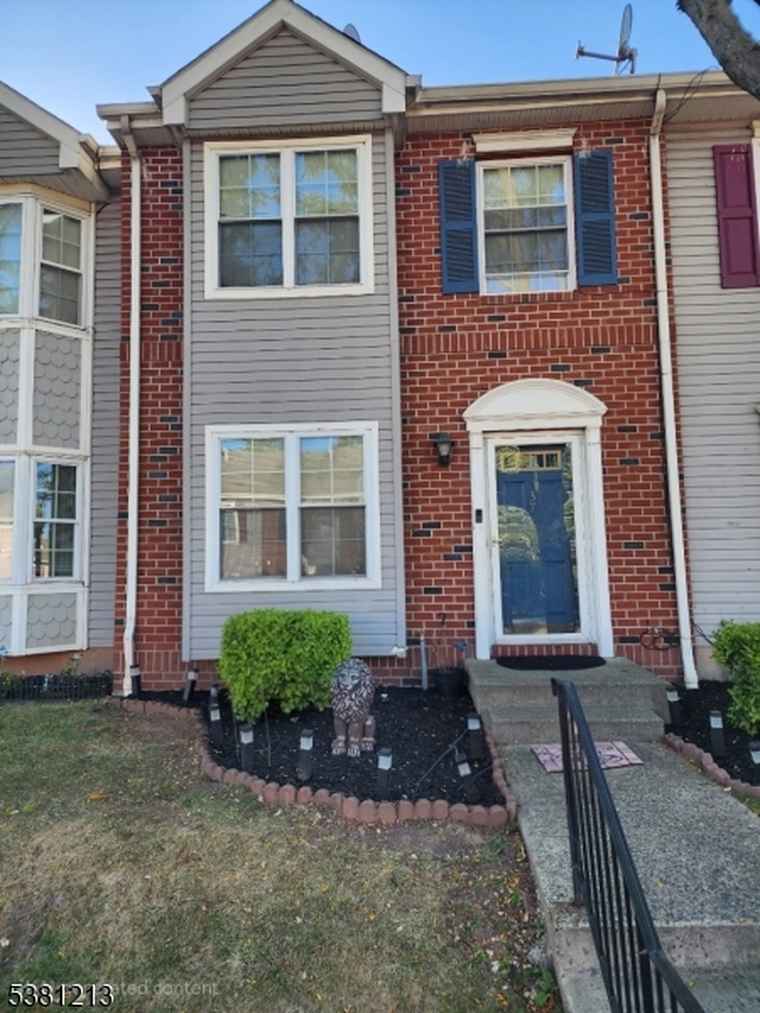 Photo of 37 Martha Ct Newark City, NJ 07103-3387