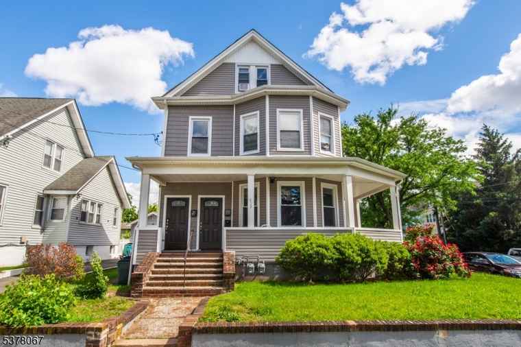 Photo of 129 Clifton Ave Clifton City, NJ 07011-1929
