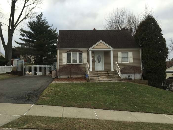 62 Pitts Ave Woodland Park NJ 07424 2917 MLS 3283111 Redfin