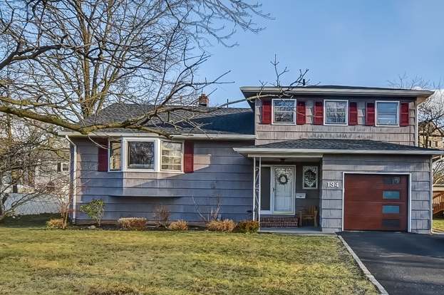 134 Acorn Dr Clark Twp Nj 07066 2116 Mls 3536627 Redfin