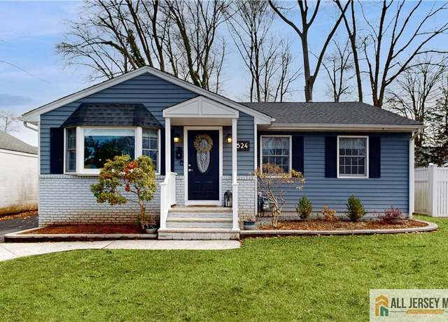 Property at 624 Lyman Ave, Woodbridge Proper, NJ 07095, 4 beds, 3 baths