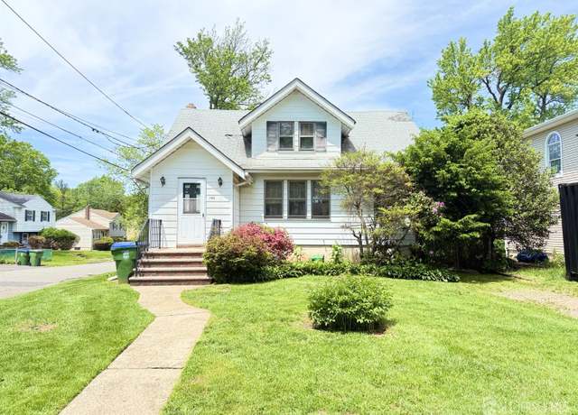Property at 140 Temple St, Edison, NJ 08820, 2 beds, 1 bath