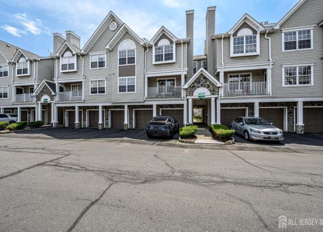 Property at 23 Newburgh Dr, Edison, NJ 08820, 2 beds, 2 baths