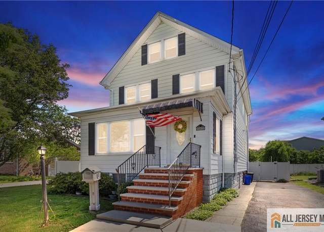 Property at 6 Hermann St, Carteret, NJ 07008, 5 beds, 2.5 baths
