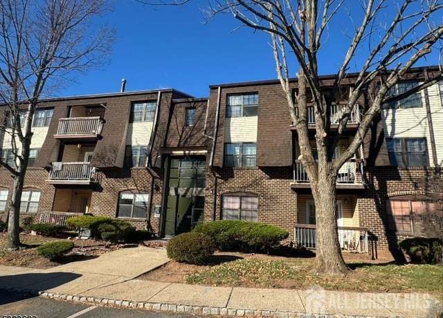 Property at 1804 Green Hollow Dr, Iselin, NJ 08830, 2 beds, 2 baths