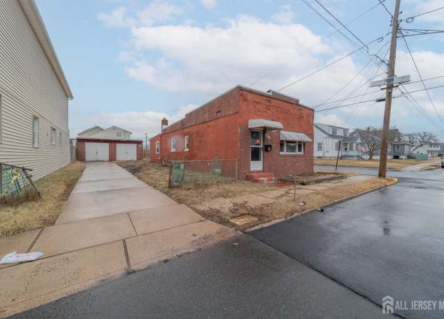 Property at 73 Daniel St, Port Reading, NJ 07064, 3 beds, 1 bath