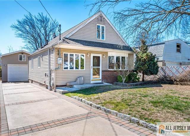 Property at 81 Coakley St, Iselin, NJ 08830, 3 beds, 2.5 baths