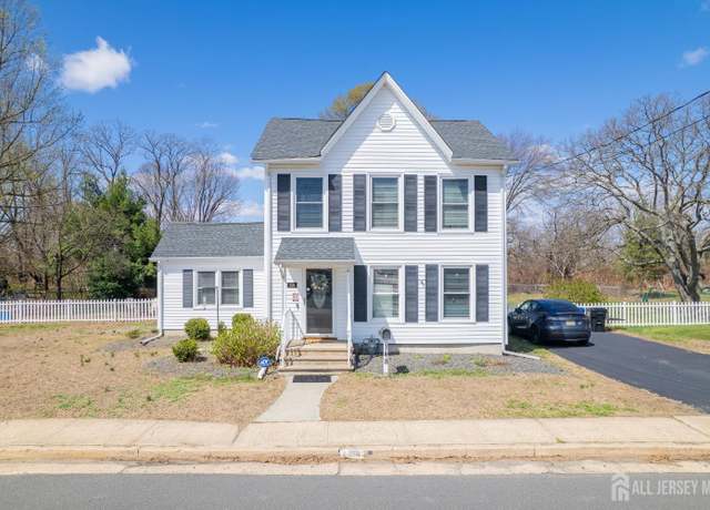 Property at 148 Church St, Middletown, NJ 07718, 3 beds, 1.5 baths