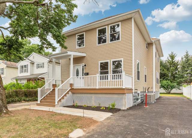 Property at 33 Florence St, Edison, NJ 08817, 5 beds, 3.5 baths